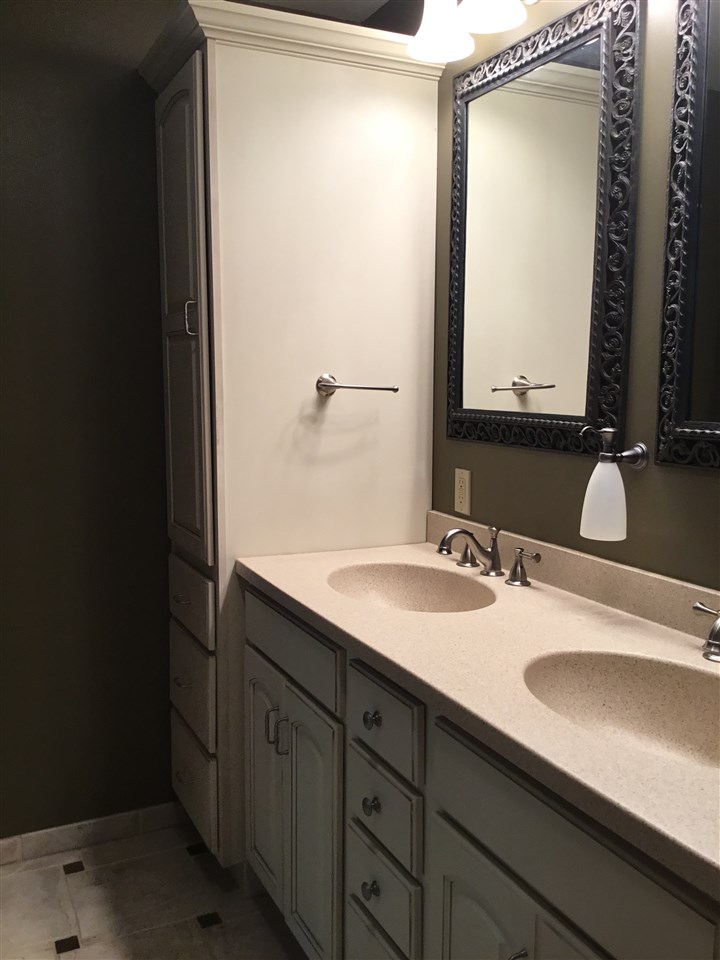 570 Scruton Pond Road Barrington, NH 03825 - Photo 13 of 36 Gallery Image 13