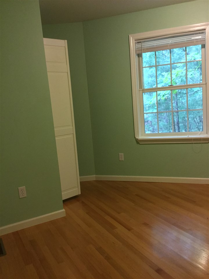 570 Scruton Pond Road Barrington, NH 03825 - Photo 18 of 36 Gallery Image 18