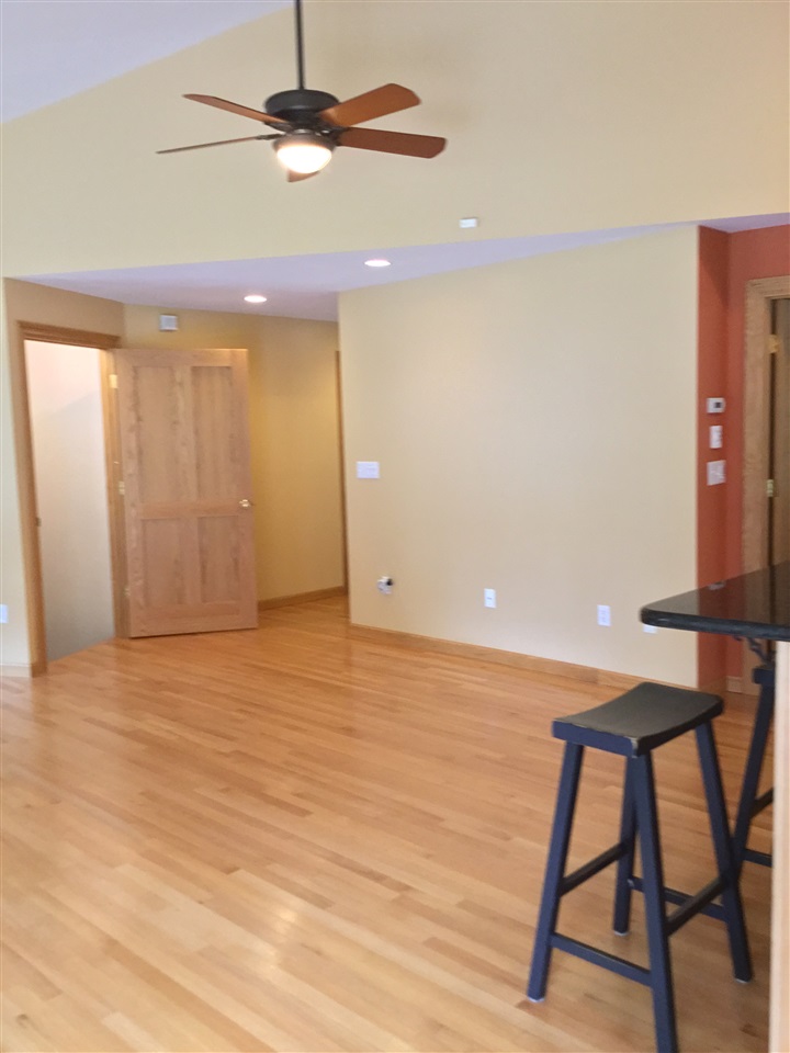 570 Scruton Pond Road Barrington, NH 03825 - Photo 10 of 36 Gallery Image 10