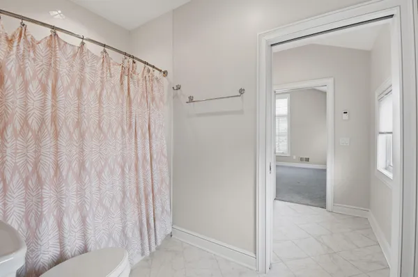 $5,995,000 | N30W28853 West Lakeside Drive, Delafield, WI 53072