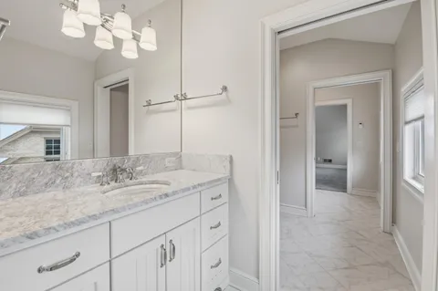 $5,995,000 | N30W28853 West Lakeside Drive, Delafield, WI 53072