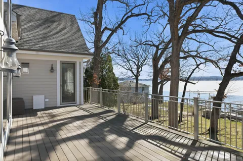 $5,995,000 | N30W28853 West Lakeside Drive, Delafield, WI 53072
