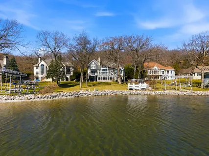 $5,995,000 | N30W28853 West Lakeside Drive, Delafield, WI 53072