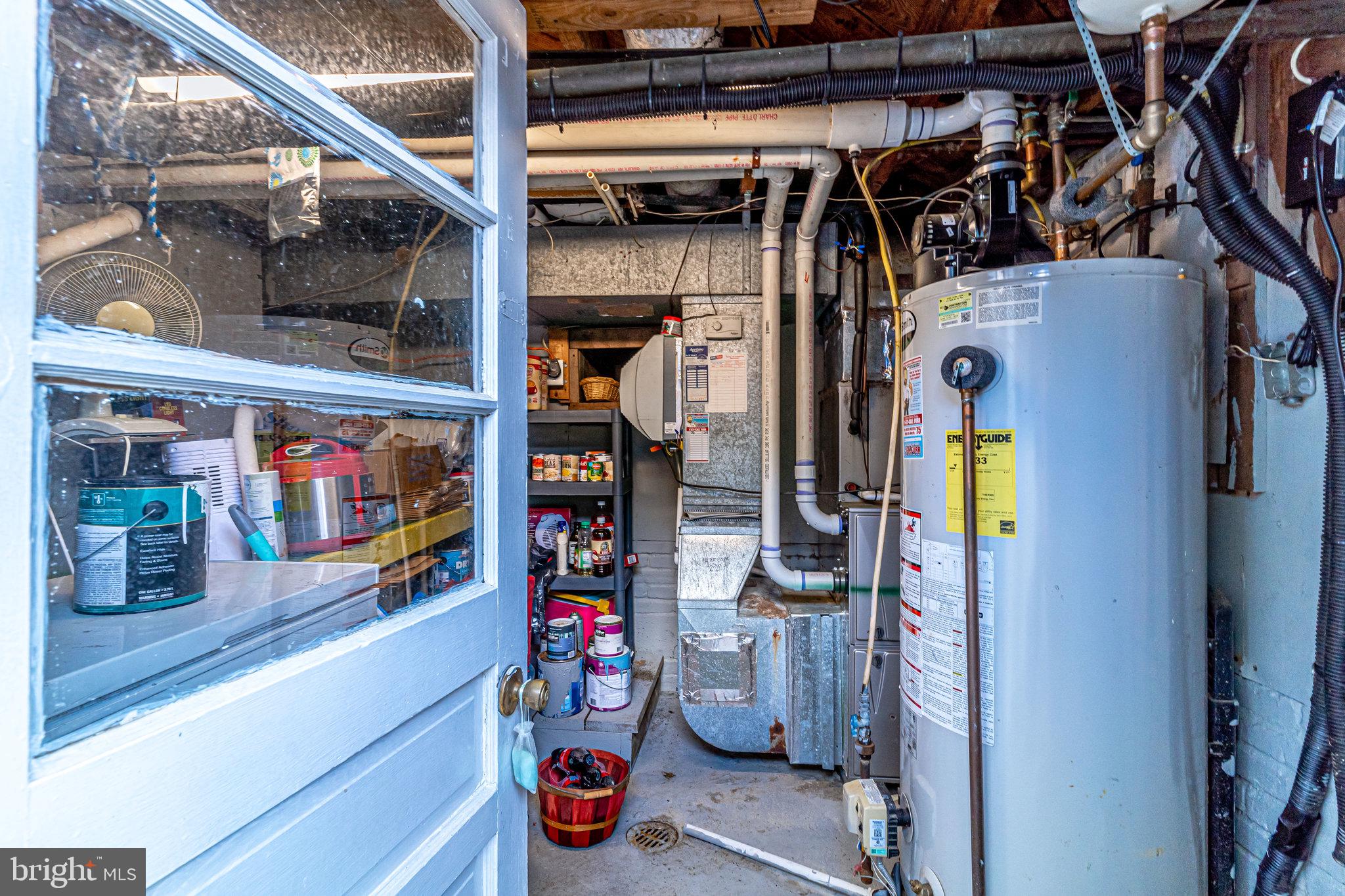 8729 Redman Street Springfield, VA 22153 - Photo 19 of 23 Extra Storage lower LVL