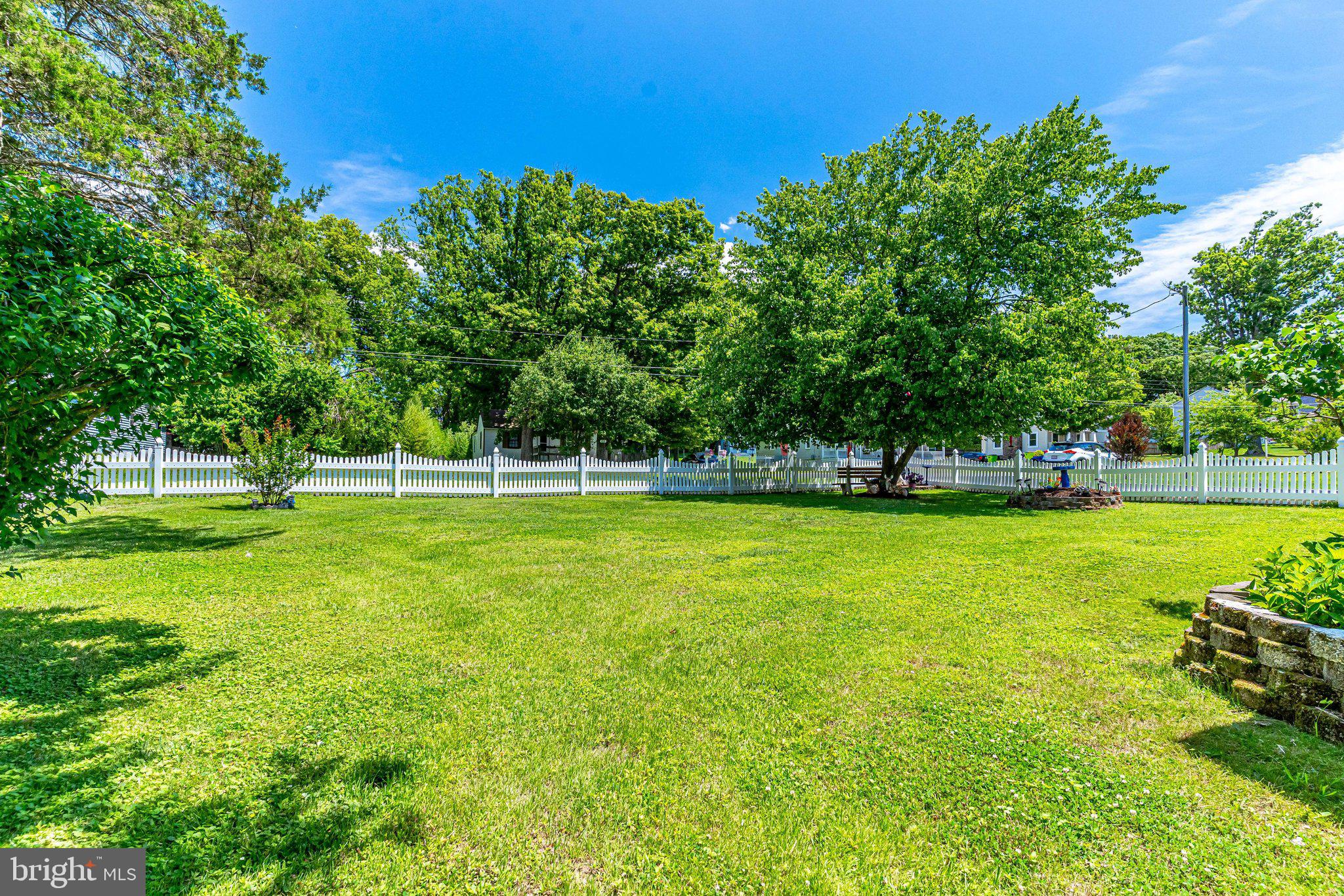 8729 Redman Street Springfield, VA 22153 - Photo 21 of 23 Fenced yard