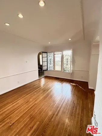 $5,500 | 8673 West Olympic Boulevard, Los Angeles, CA 90035