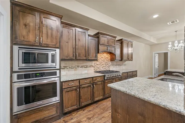 $525,000 | 2521 Sanders Court, Bedford, TX 76021