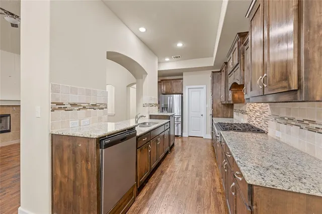 $525,000 | 2521 Sanders Court, Bedford, TX 76021