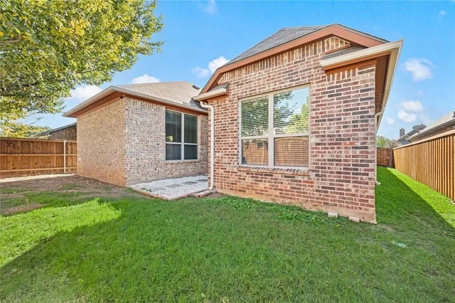 $525,000 | 2521 Sanders Court, Bedford, TX 76021