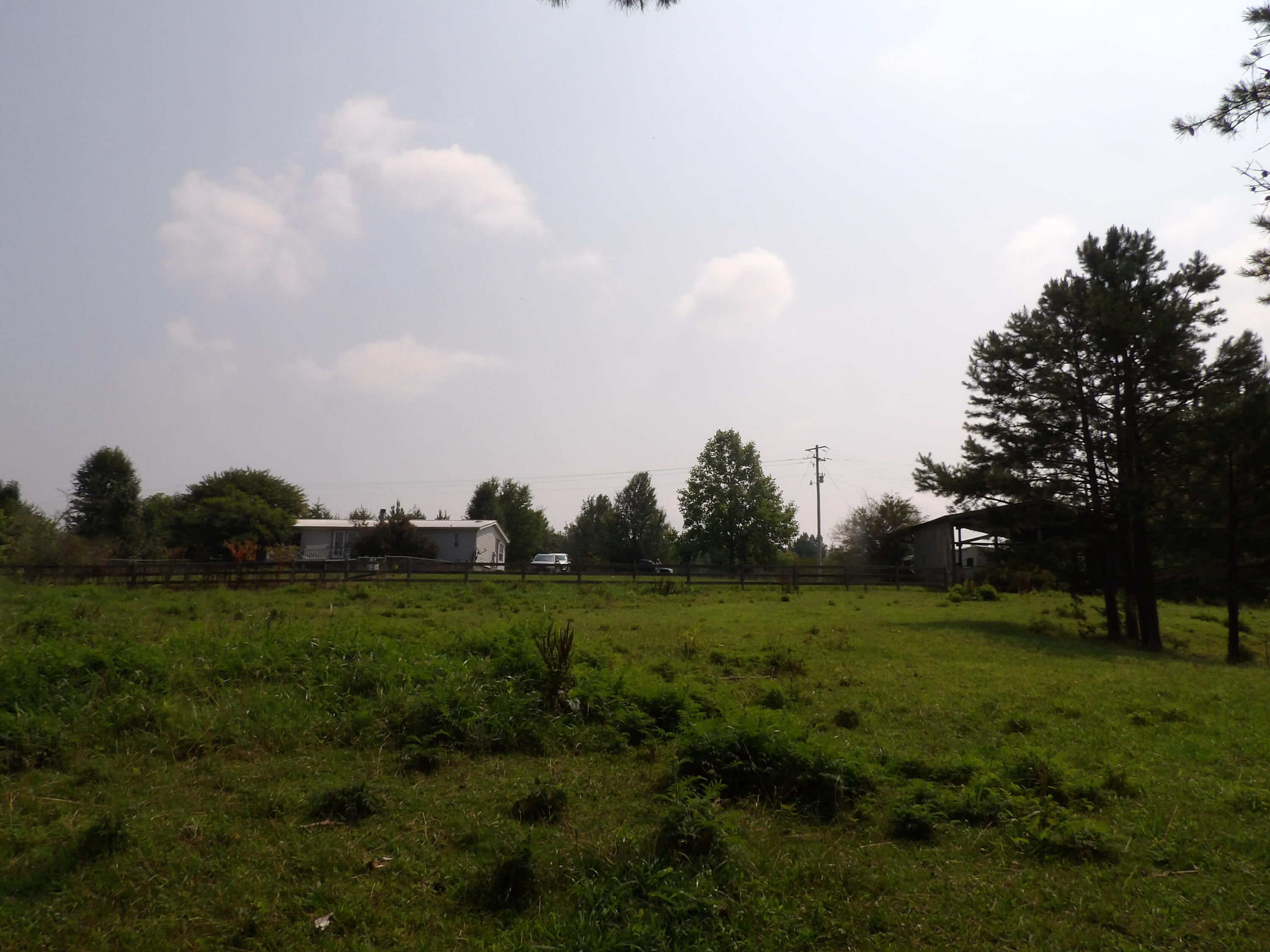 11370 Brockdell Road Pikeville, TN 37367 - Photo 30 of 32 100_5705