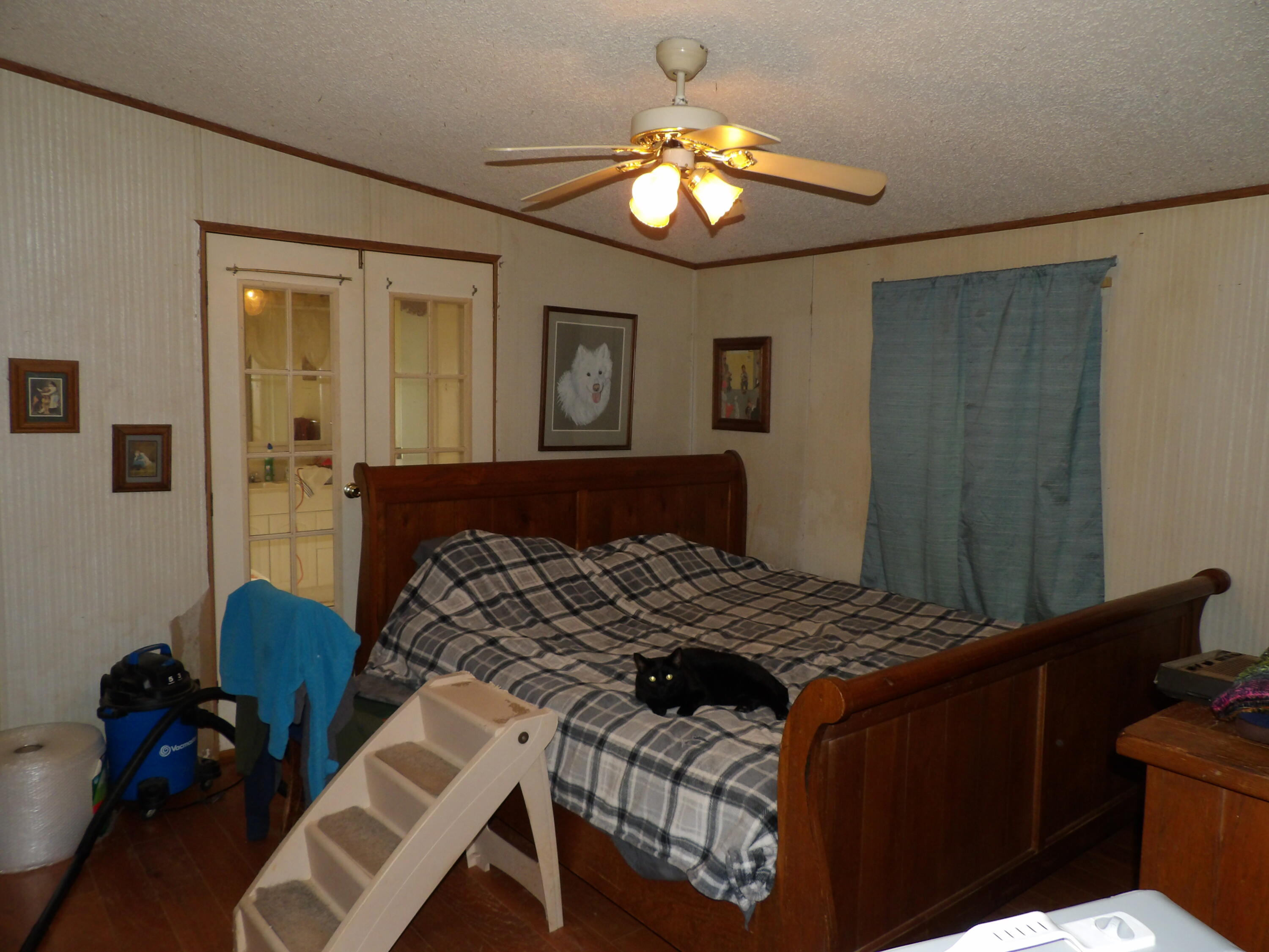 11370 Brockdell Road Pikeville, TN 37367 - Photo 8 of 32 100_5712