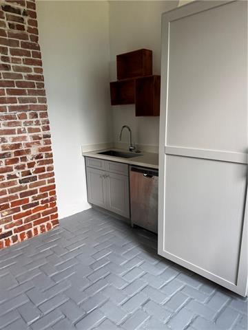 2329 Rousseau Street New Orleans, LA 70130 - Photo 11 of 35