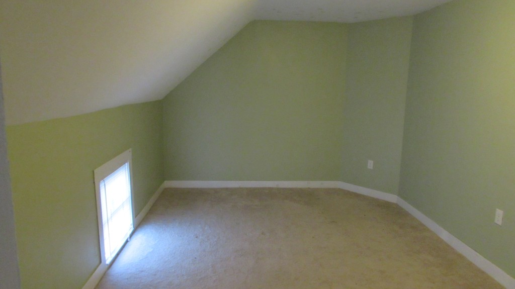 251 Warren Street Fall River, MA 02721 - Photo 16 of 26