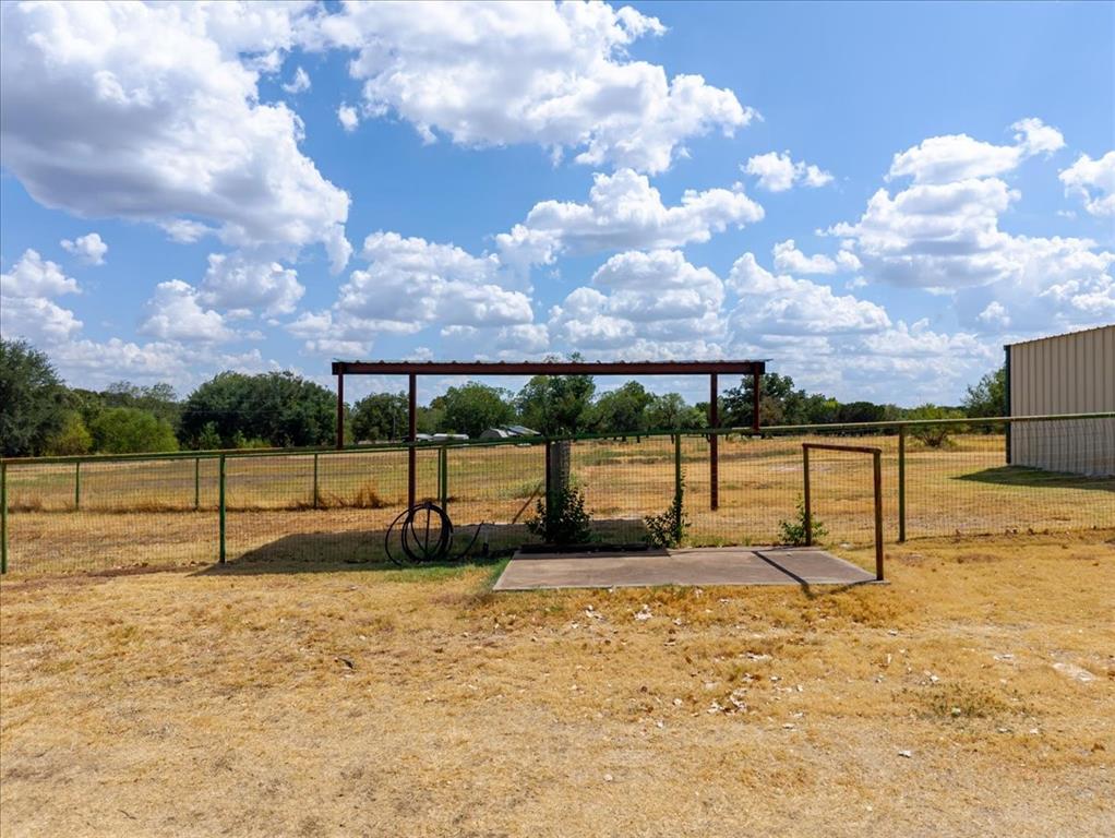 6515 Contrary Creek Road Granbury, TX 76048 - Photo 29 of 39 Gallery Image 29