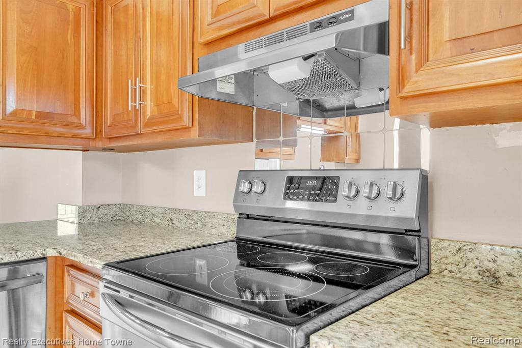 2500 River Road, Unit 55 Marysville, MI 48040 - Photo 19 of 54