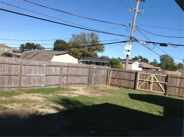 $2,100 | 5801 Rosalie Court, Metairie, LA 70003