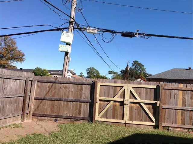 $2,100 | 5801 Rosalie Court, Metairie, LA 70003