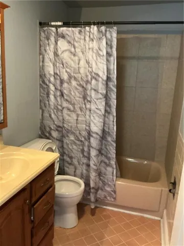 $2,100 | 5801 Rosalie Court, Metairie, LA 70003