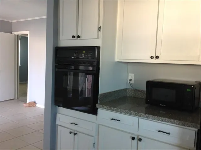 $2,100 | 5801 Rosalie Court, Metairie, LA 70003