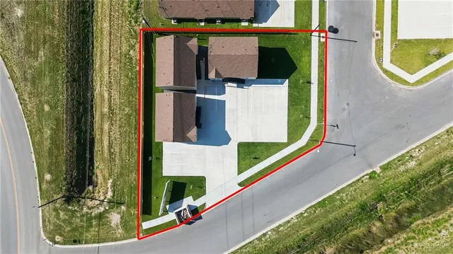 $760,000 | 2005 Southridge Avenue, Harlingen, TX 78550