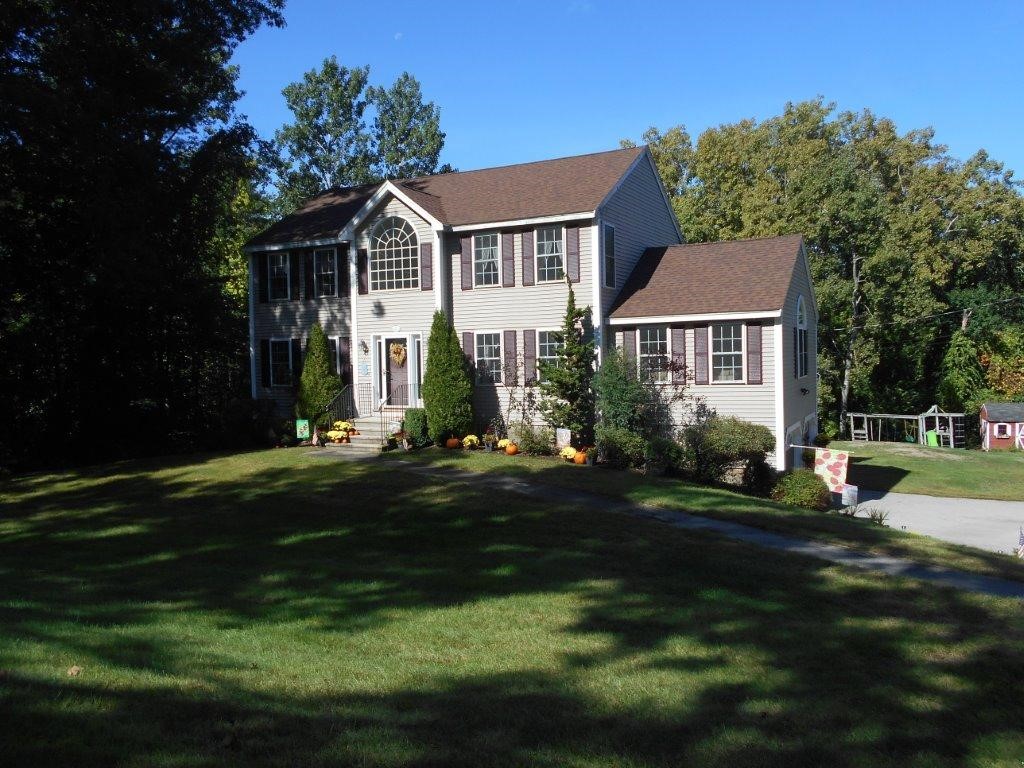 34 Gowing Road Hudson, NH 03051 - Photo 1 of 20