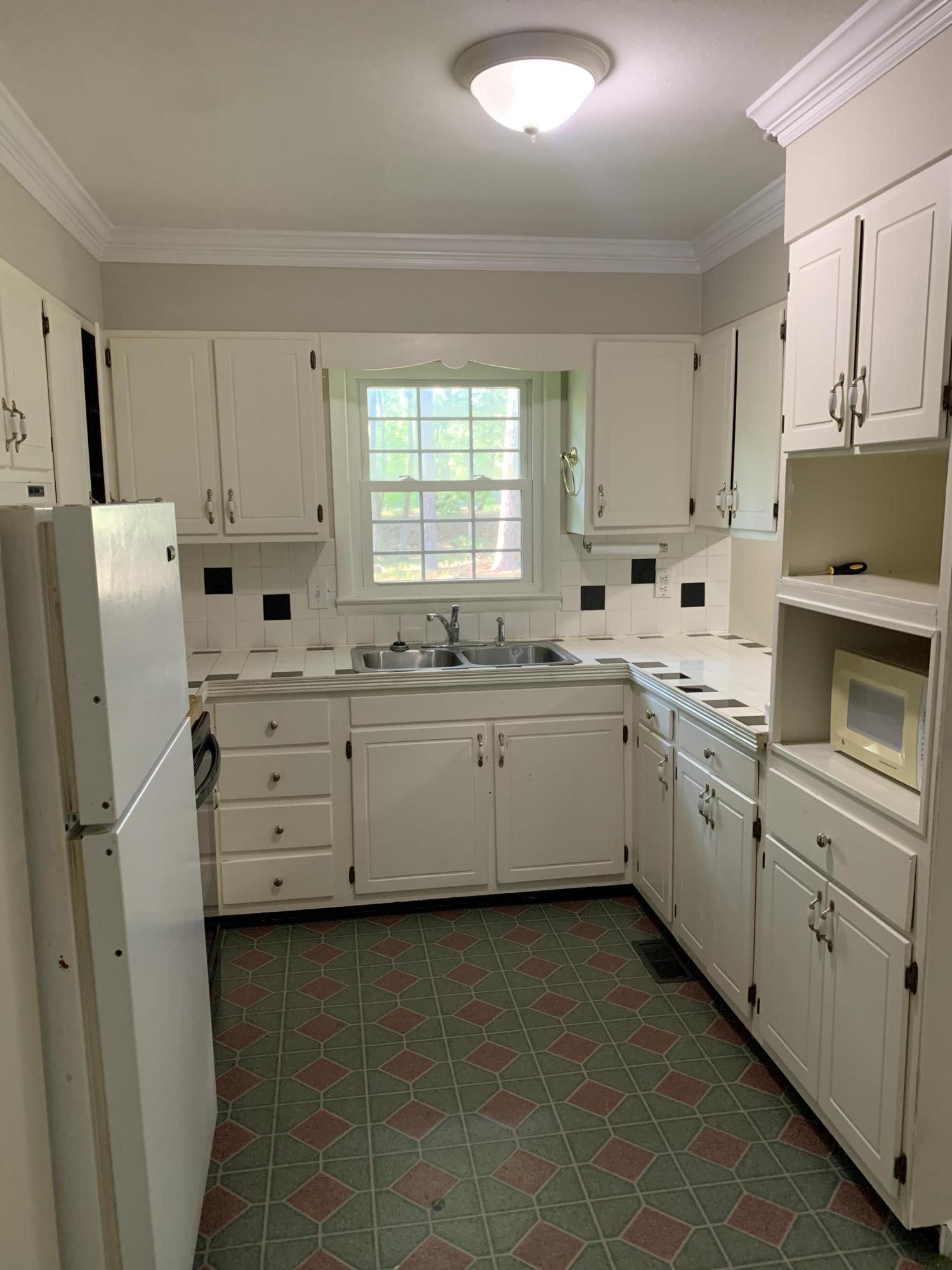 383 Fire Tower Road Ellerbe, NC 28338 - Photo 4 of 19 kitchen