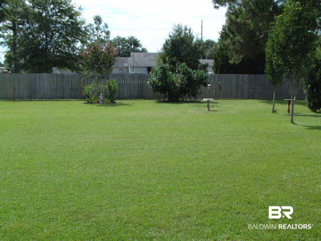 206 Madison Lane Foley, AL 36535 - Photo 9 of 44