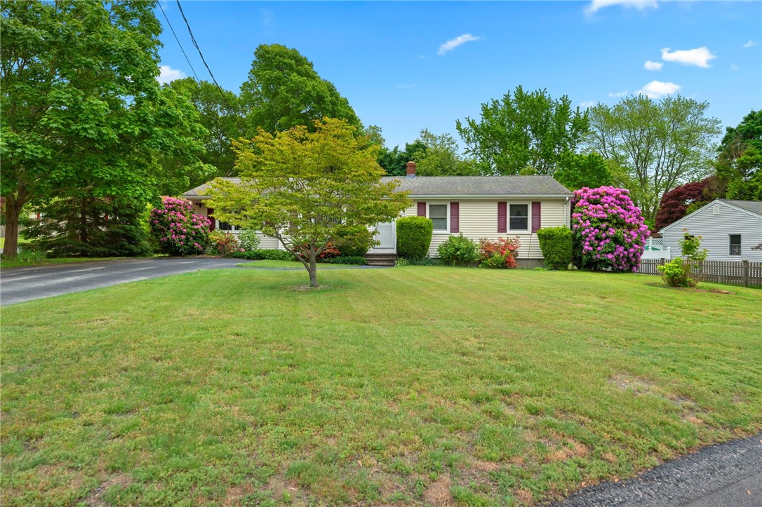 198 Lucas Road is in a great neighborhood and it in a cul de sac too