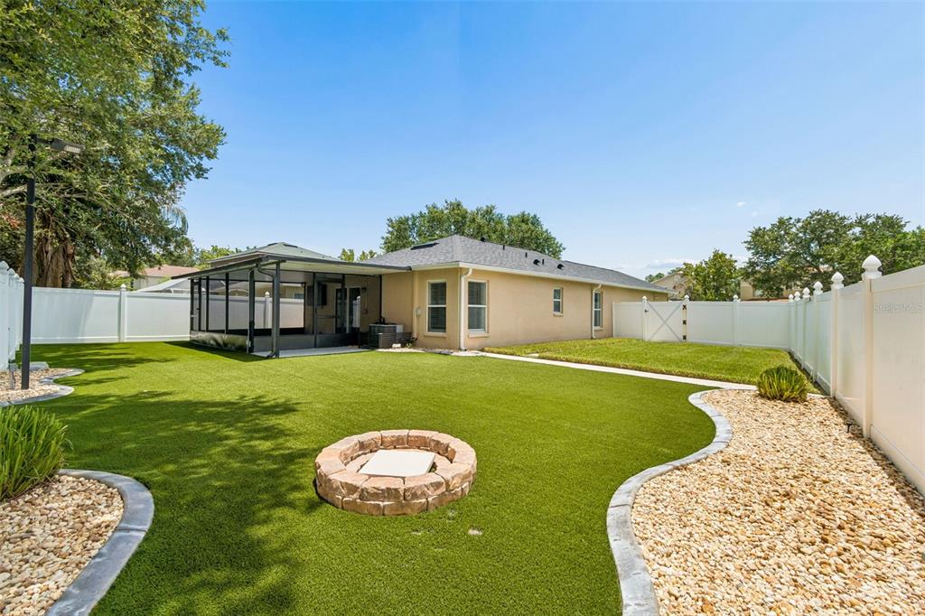 32323 Fish Hook Loop Wesley Chapel, FL 33545 - Photo 51 of 76