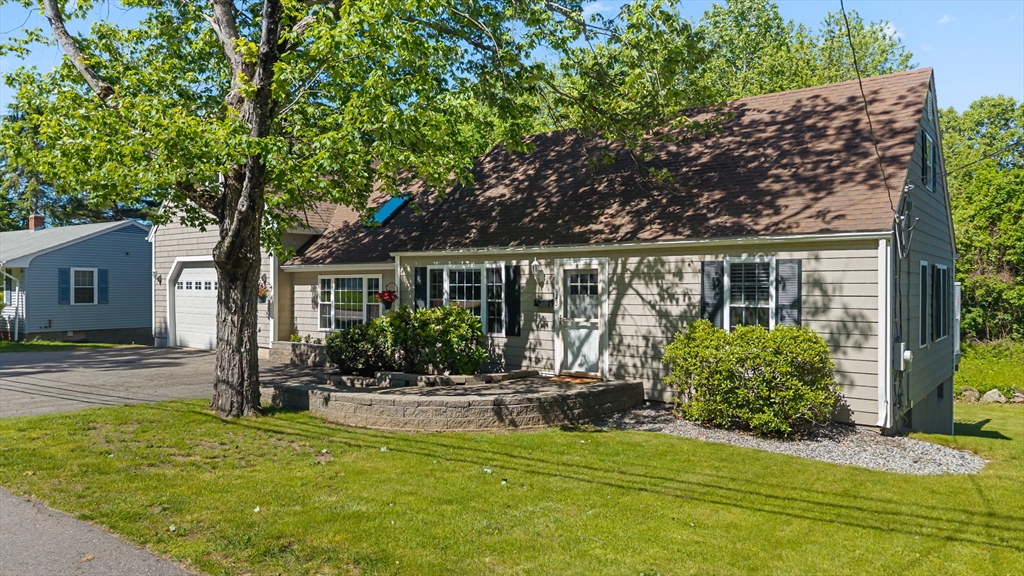 123 Indian Hill Road Worcester, MA 01606 - Photo 3 of 25