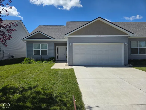 $219,900 | 1623 Capra Court, Beech Grove, IN 46107