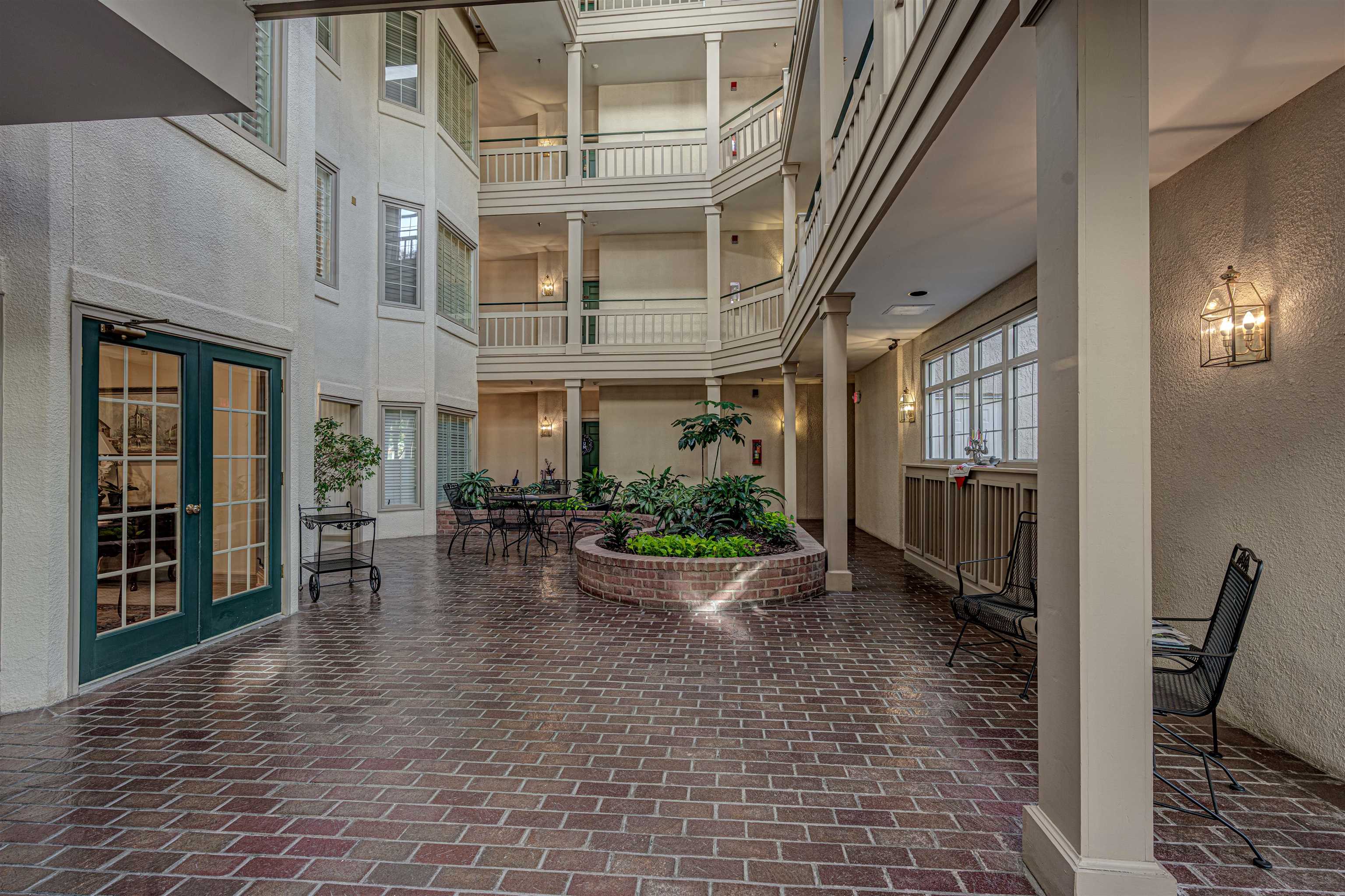 405 South Perkins Road, Unit 150 Memphis, TN 38117 - Photo 6 of 31