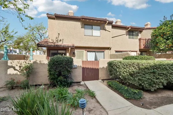$639,000 | 2476 Chandler Avenue, Unit 4, Simi Valley, CA 93065