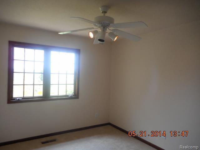 6690 Rauch Road Petersburg, MI 49270 - Photo 13 of 18 2nd bedroom.jpg