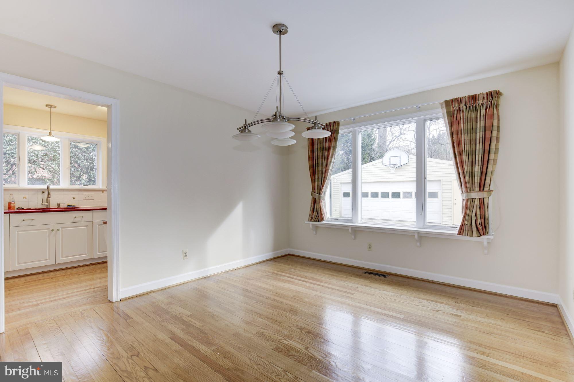 8809 Walnut Hill Road Chevy Chase, MD 20815 - Photo 14 of 23 Dining Room