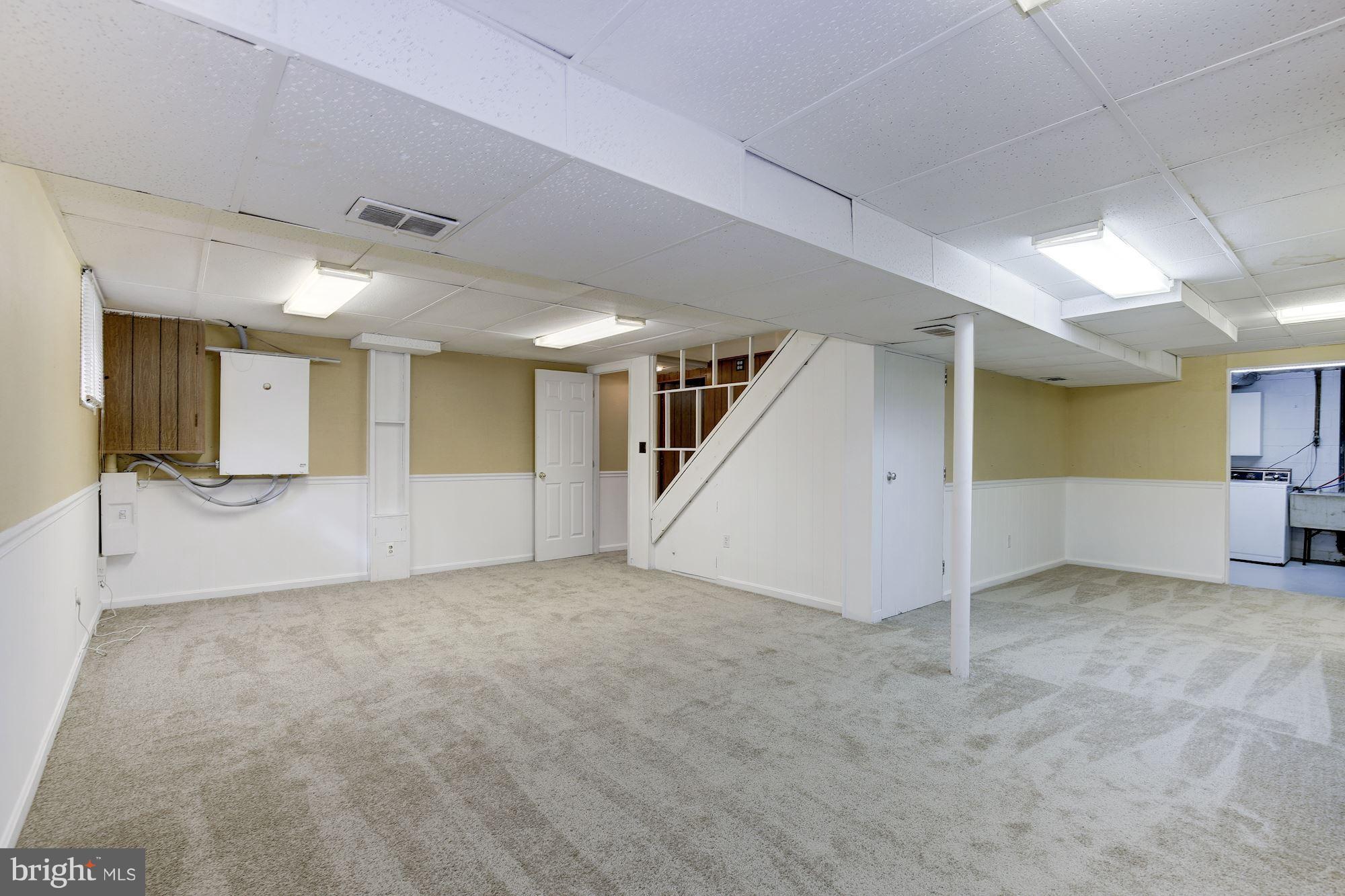 8809 Walnut Hill Road Chevy Chase, MD 20815 - Photo 16 of 23 Interior (General)