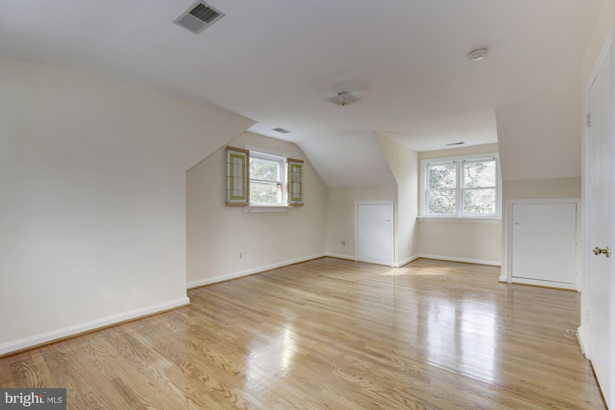8809 Walnut Hill Road Chevy Chase, MD 20815 - Photo 9 of 23 Bedroom
