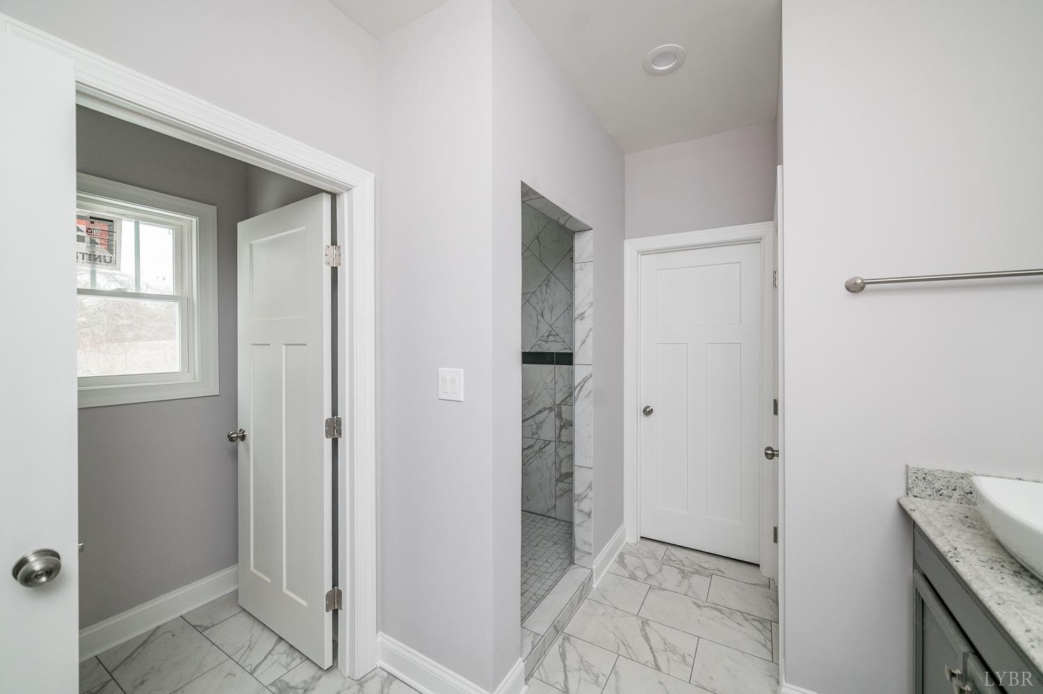 1051 Wills Way Forest, VA 24551 - Photo 21 of 49