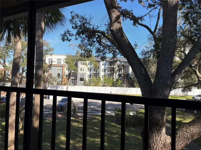 $189,000 | 3241 Fox Chase Circle, Unit 204, Palm Harbor, FL 34683