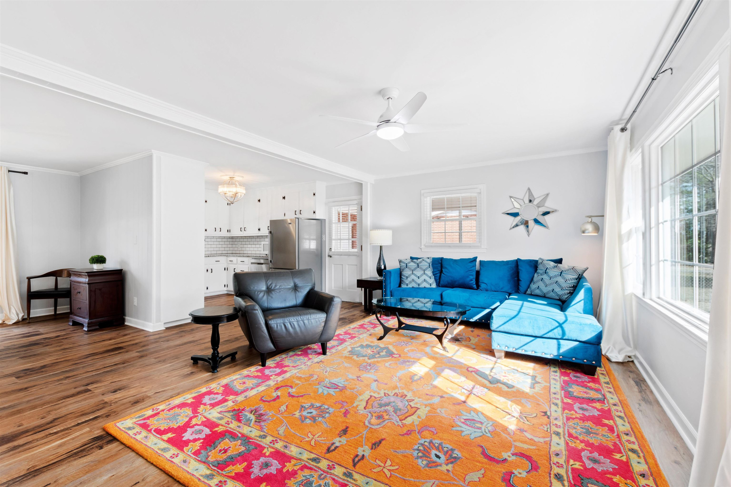 1501 St Albans Drive Raleigh, NC 27609 - Photo 3 of 23 Photo 3