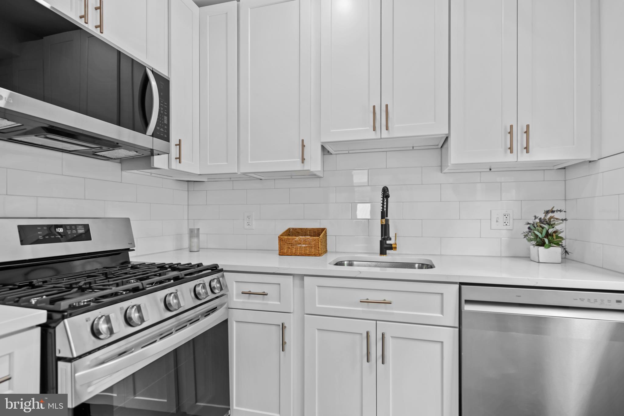 625 Ray Drive Silver Spring, MD 20910 - Photo 8 of 31 Gallery Image 8