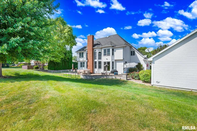 $449,900 | 530 Goodsill Drive, East Galesburg, IL 61430