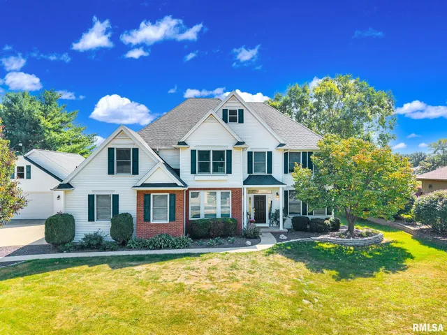 $449,900 | 530 Goodsill Drive, East Galesburg, IL 61430