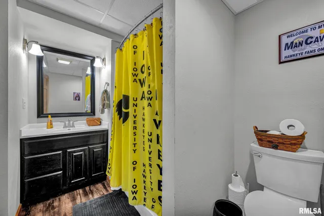 $449,900 | 530 Goodsill Drive, East Galesburg, IL 61430