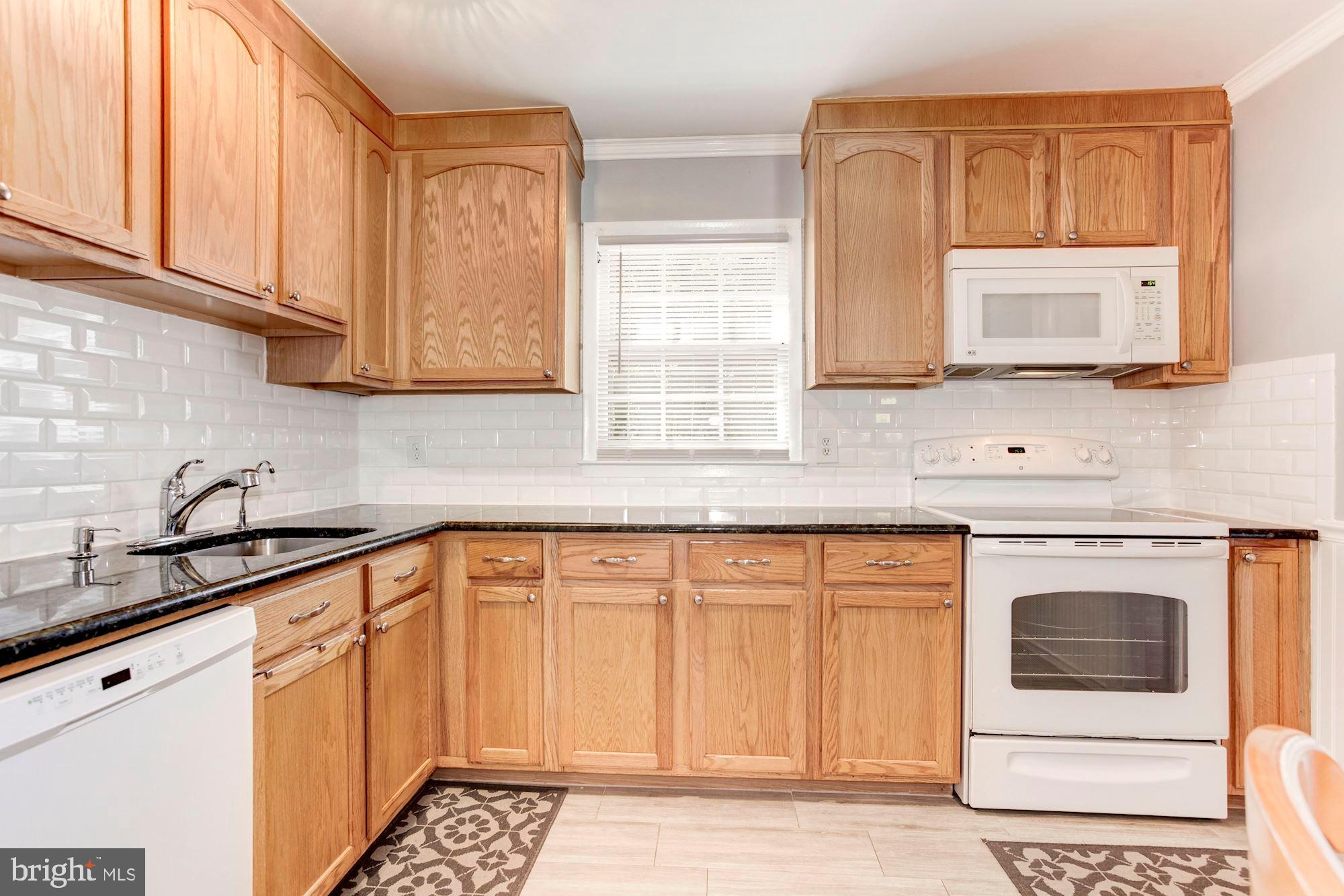 13476 Keytone Road Woodbridge, VA 22193 - Photo 22 of 64 Gallery Image 22
