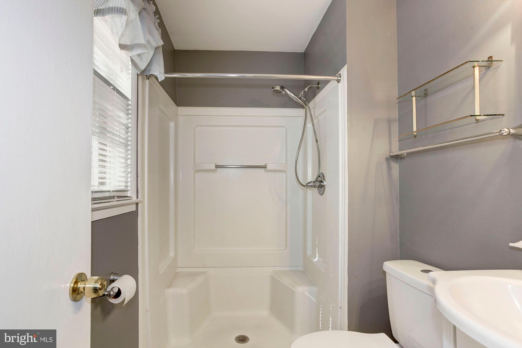 13476 Keytone Road Woodbridge, VA 22193 - Photo 28 of 64 Gallery Image 28