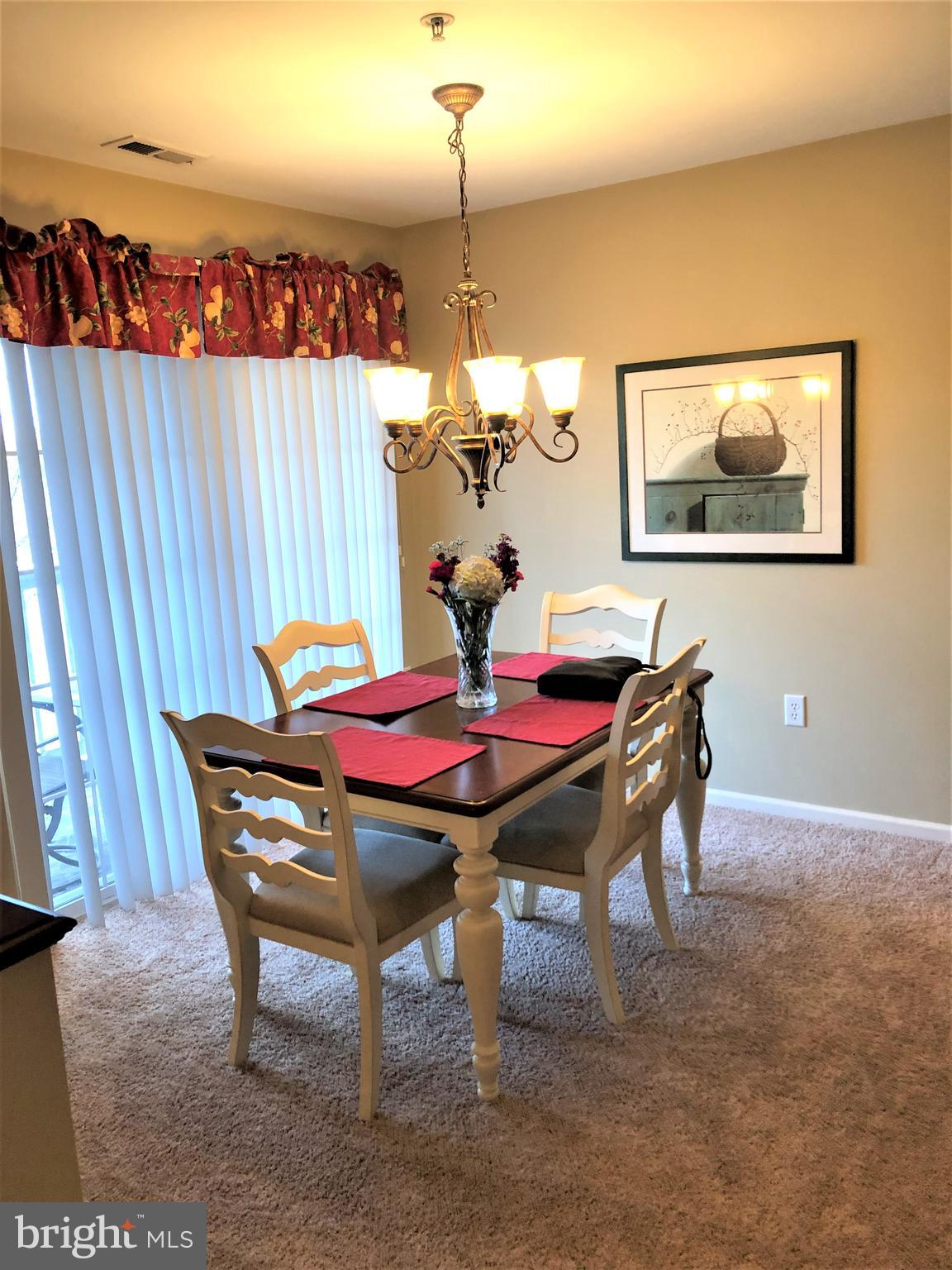 109 Natalie Road Delran, NJ 08075 - Photo 4 of 16 Dining Room