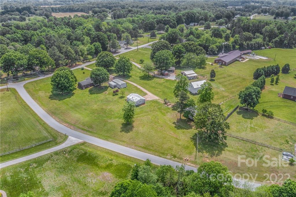 166 Wiggins Road Mooresville, NC 28115 - Photo 17 of 19 Gallery Image 17