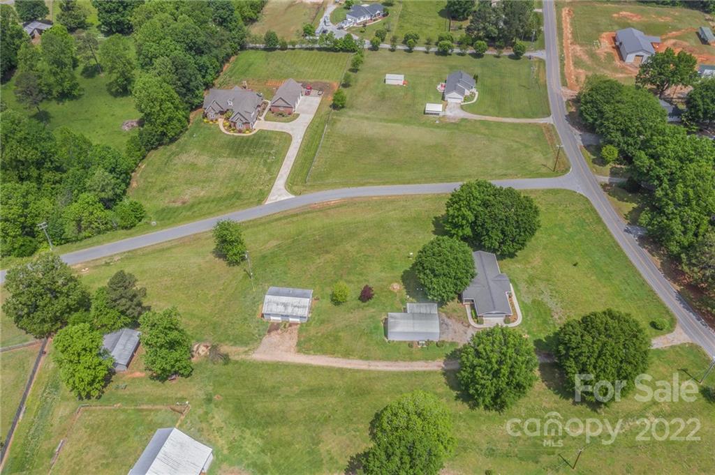 166 Wiggins Road Mooresville, NC 28115 - Photo 18 of 19 Gallery Image 18