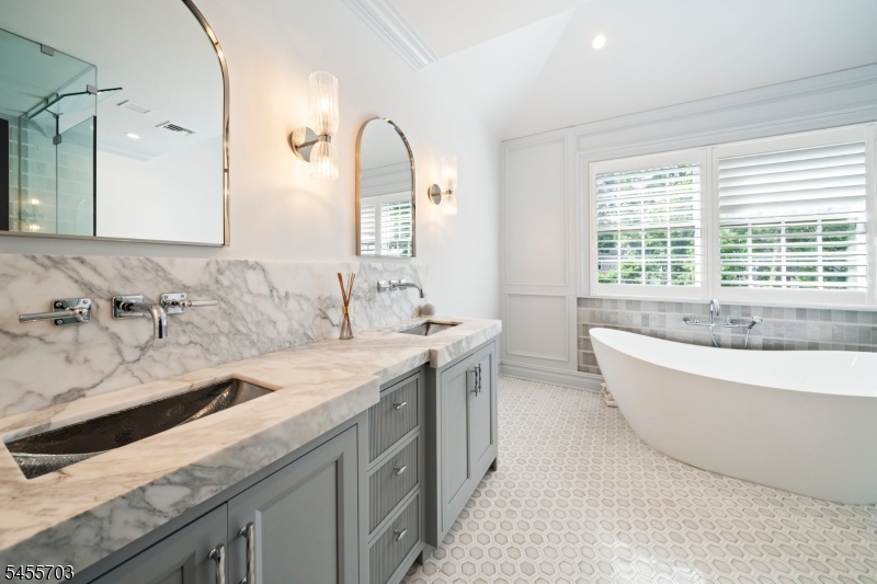 129 Braidburn Road Florham Park, NJ 07932 - Photo 37 of 45 Gallery Image 37